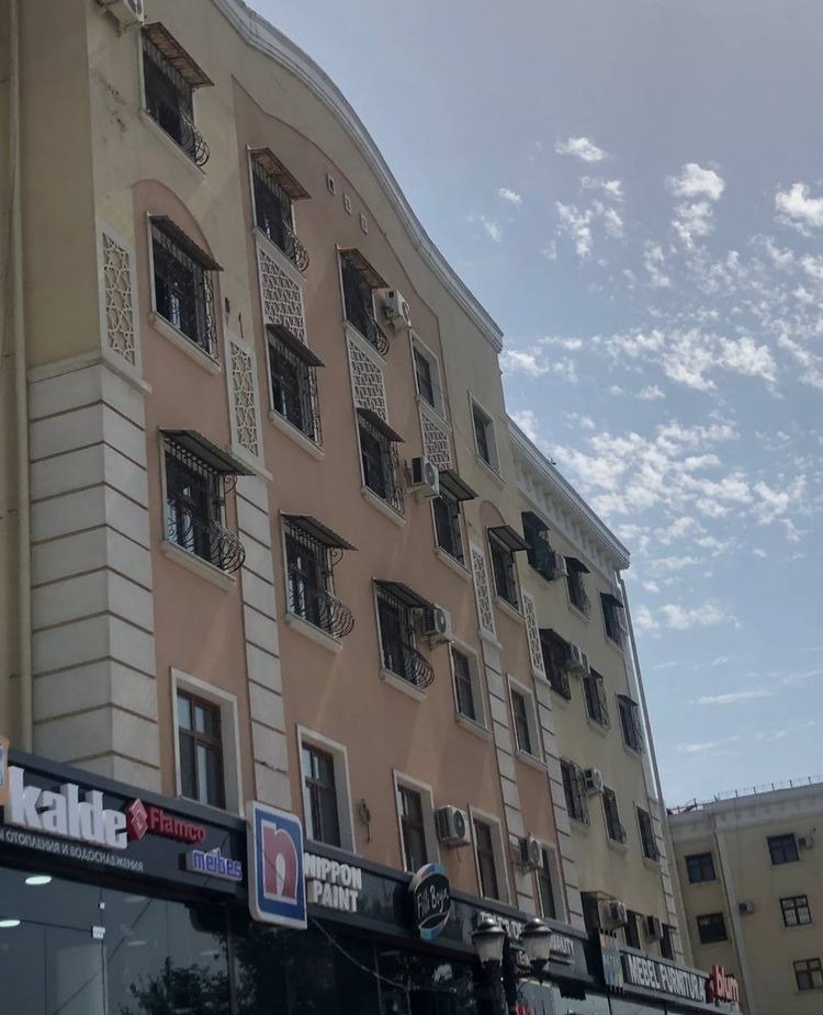 For sale 3-room apartment, 90 m² · Almazar — photo 1
