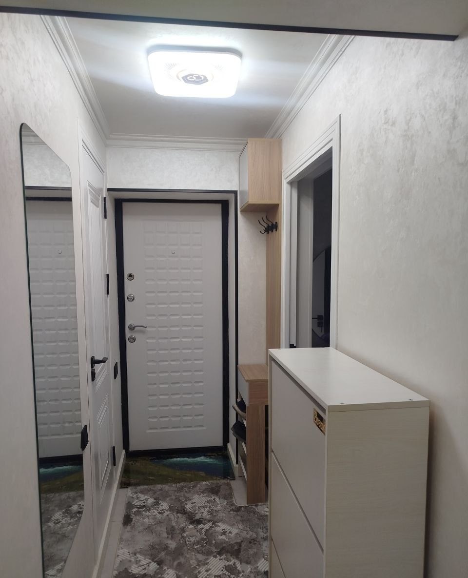 Сдаётся 3-комн. квартира, 40 м² · Мирабад — фото 1