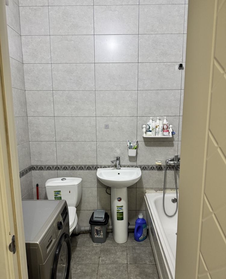 Sotiladi 2 xonali xonadon, 52 m² · Olmazor — surat 8