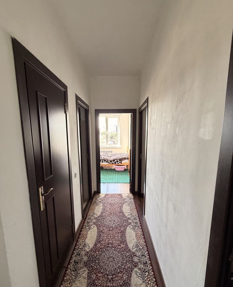 Sotiladi 3 xonali xonadon, 61 m² · Yashnobod — surat 2