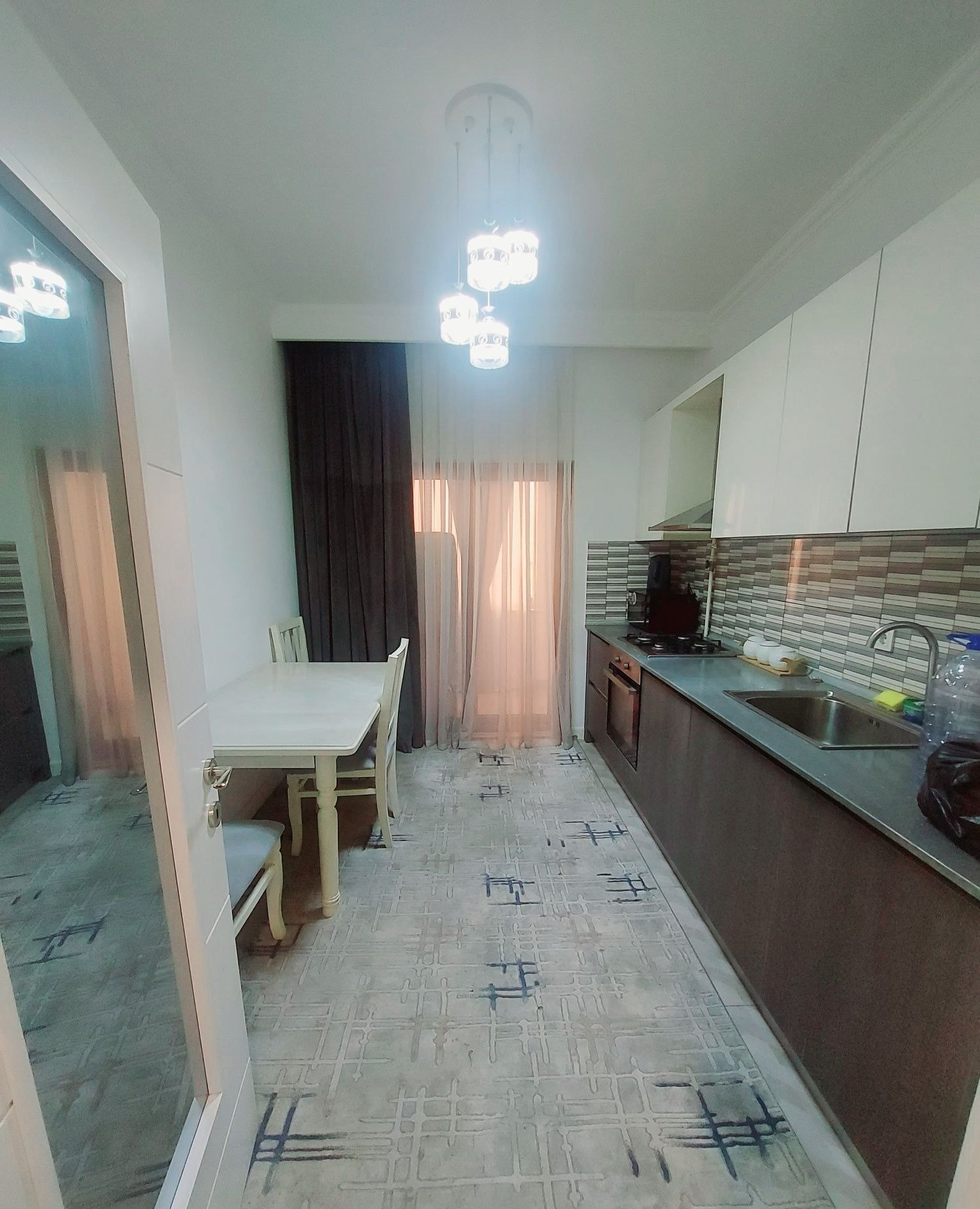 Продаётся 2-комн. квартира, 69 м² · Яккасарай — фото 1