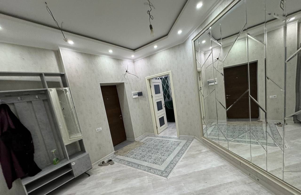 Продаётся 4-комн. квартира, 100 м² · Юнусабад — фото 1