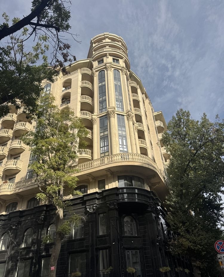 Продаётся 3-комн. квартира, 81 м² · Юнусабад — фото 3