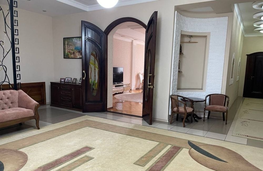 Продаётся 6-комн. дом, 400 м² · Яккасарай — фото 3