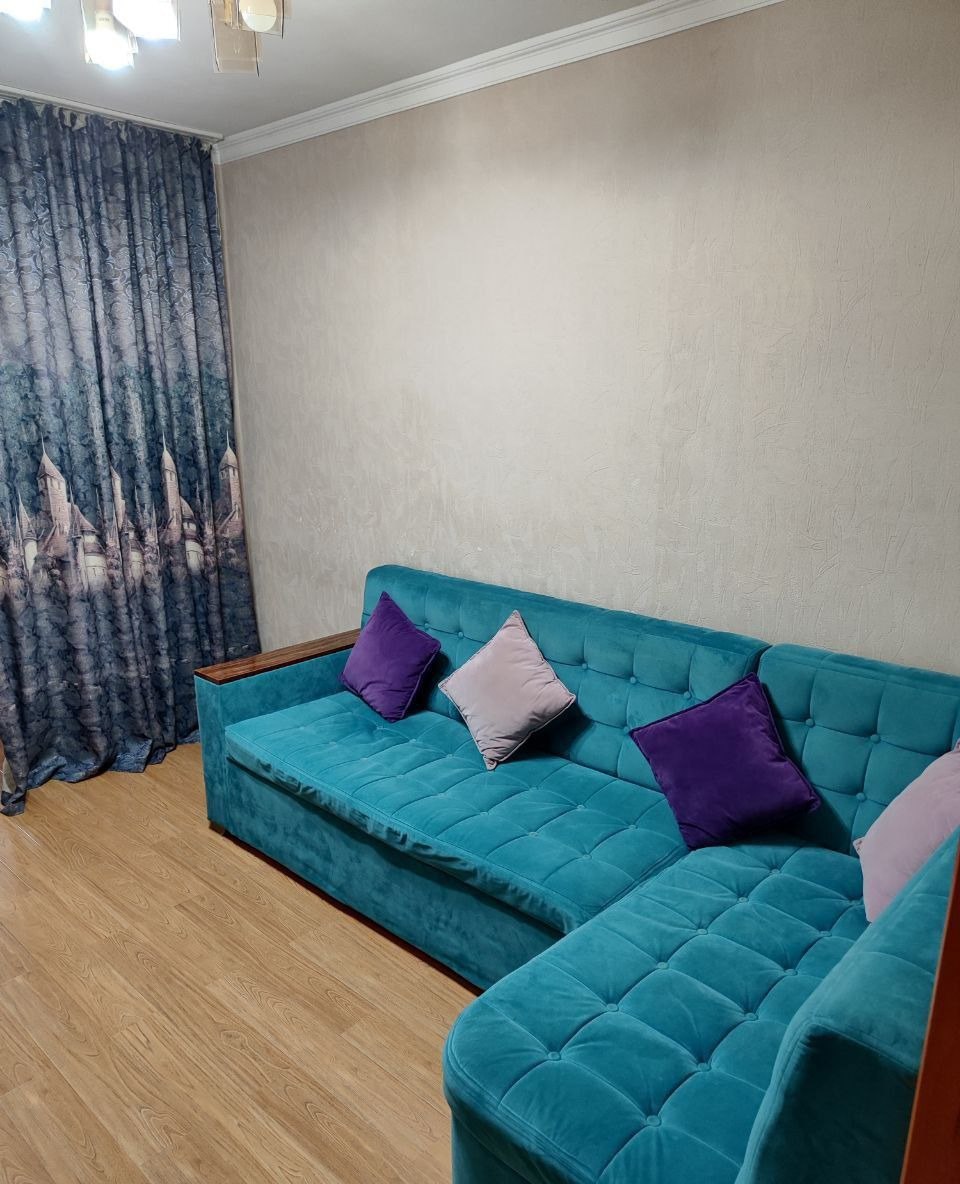 Sotiladi 3 xonali xonadon, 50 m² · Mirzo Ulug‘bek — surat 3