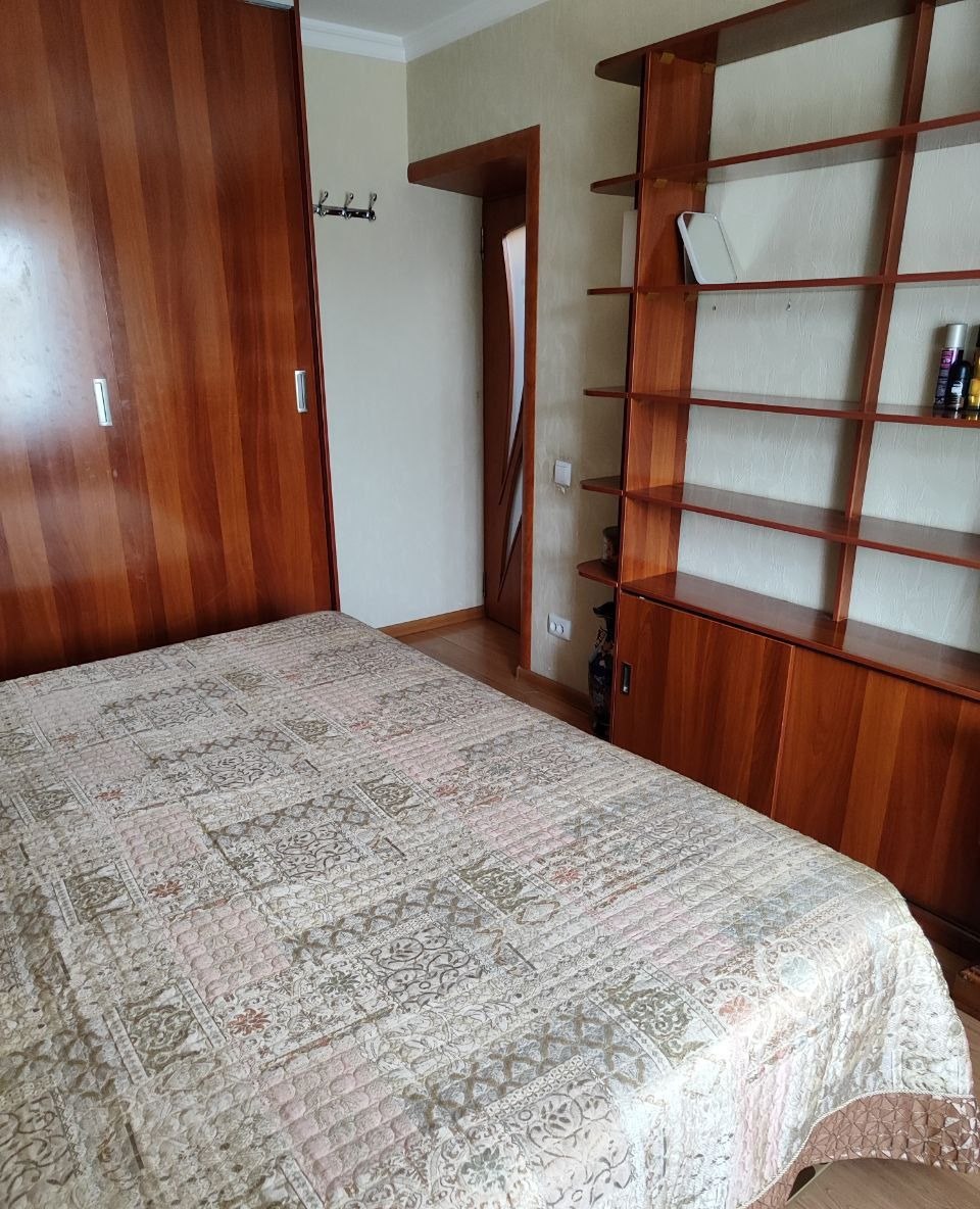 Sotiladi 3 xonali xonadon, 50 m² · Mirzo Ulug‘bek — surat 4