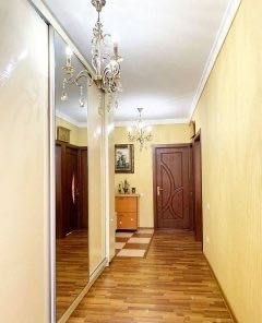 Продаётся 2-комн. квартира, 60 м² · Юнусабад — фото 1