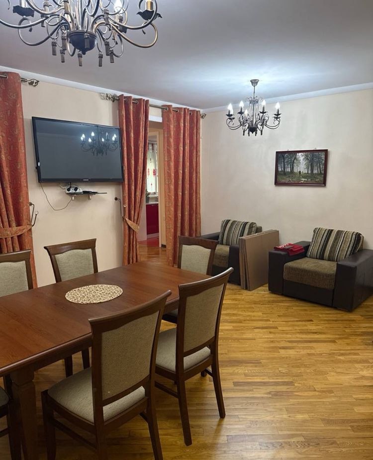 For rent 4-room apartment, 100 m² · Almazar — photo 2