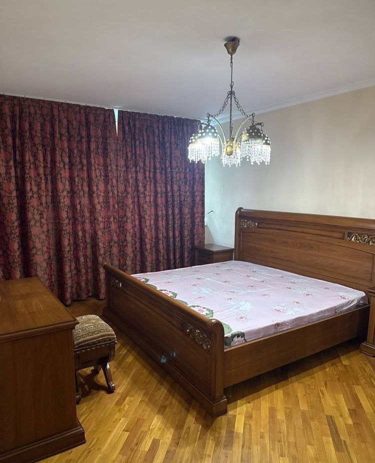 For rent 4-room apartment, 100 m² · Almazar — photo 4