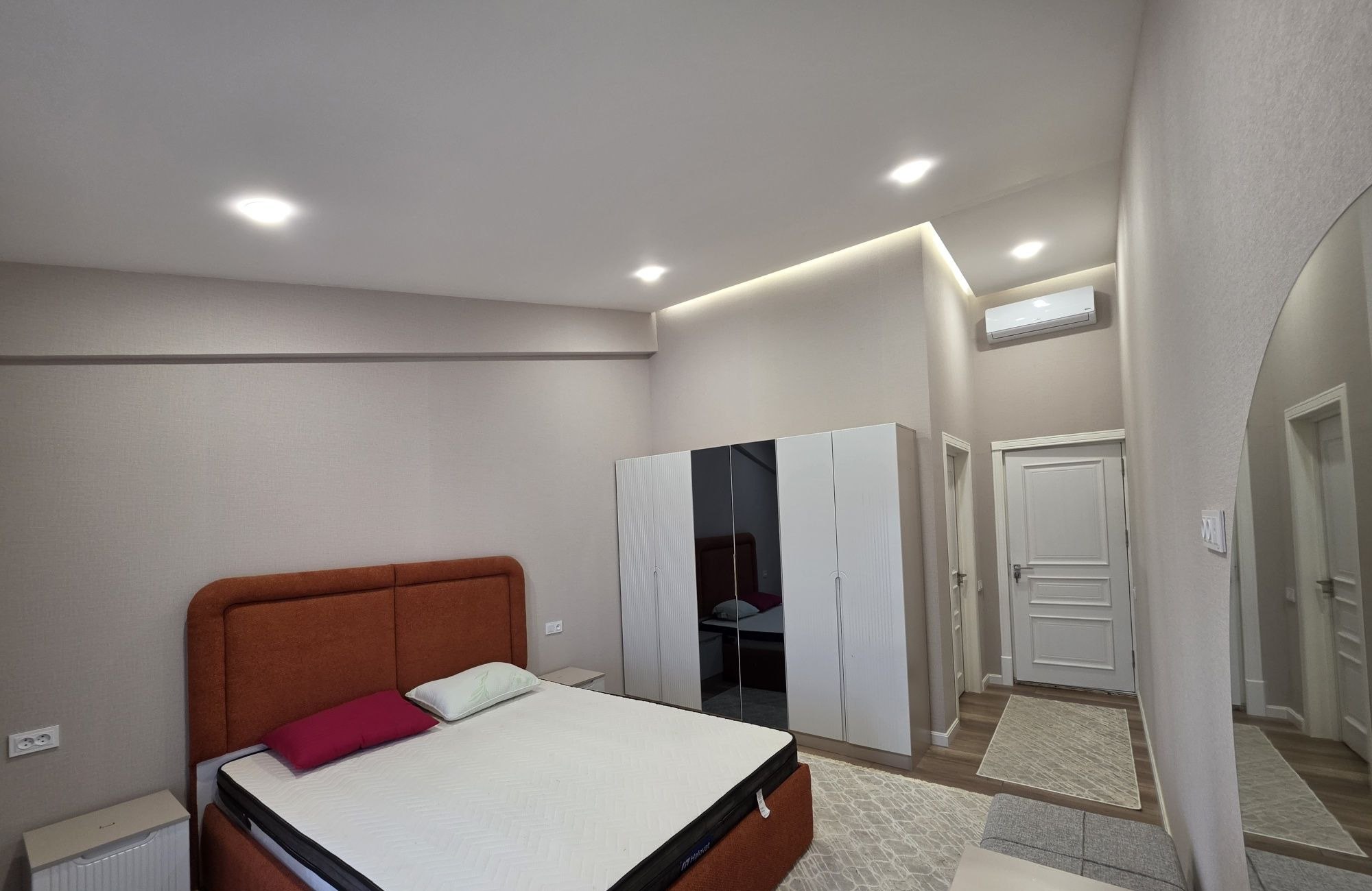 Сдаётся 4-комн. квартира, 130 м² · Шайхантахур — фото 7