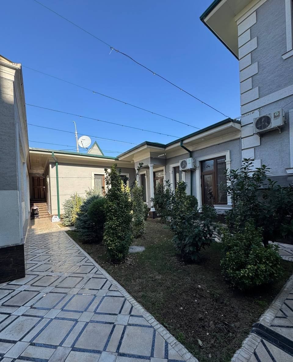 Sotiladi 7 xonali hovli, 300 m² · Yunusobod — surat 2