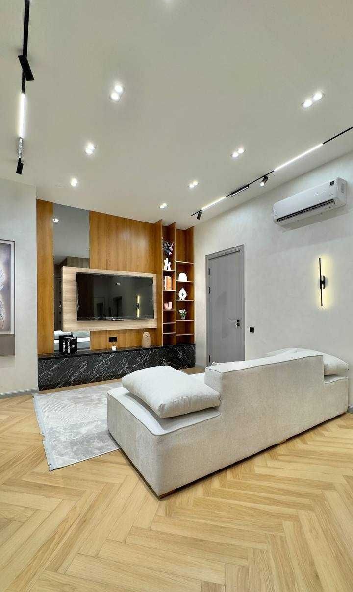 Сдаётся 2-комн. квартира, 55 м² · ЖК Royal · Яккасарай — фото 1