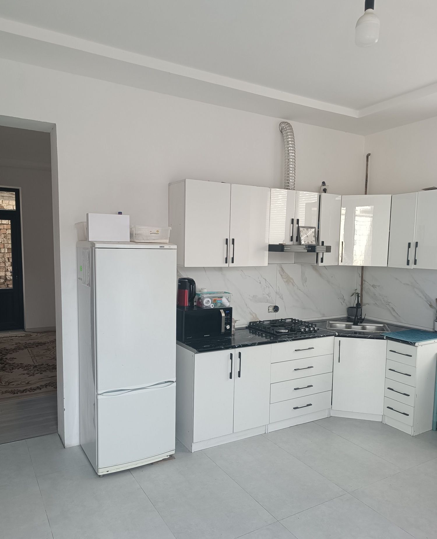 Сдаётся коммерческое помещение, 200 м² · Мирзо-Улугбек — фото 2
