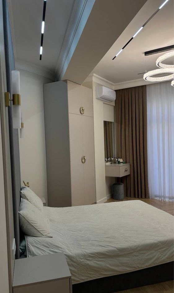 Продаётся 4-комн. квартира, 160 м² · Алмазар — фото 1
