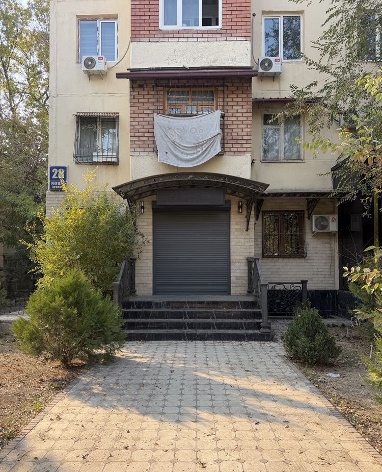 Sotiladi tijorat binosi, 40 m² · Mirzo Ulug‘bek — surat 1