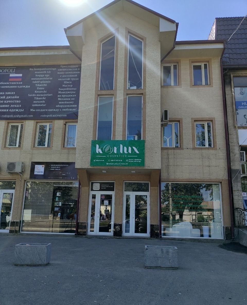 Sotiladi tijorat binosi, 300 m² · Mirzo Ulug‘bek — surat 1